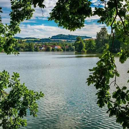Stastna Samota 펜션 Vrchotovy Janovice